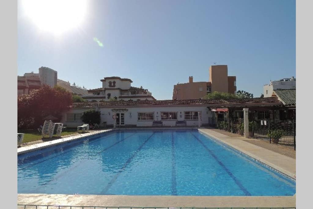 Carihuela Palace Studio 419 Beach - Playa Apartment Torremolinos Luaran gambar