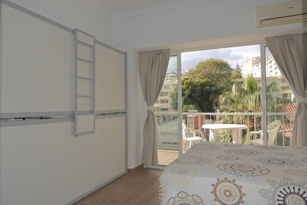 Carihuela Palace Studio 419 Beach - Playa Apartment Torremolinos Luaran gambar