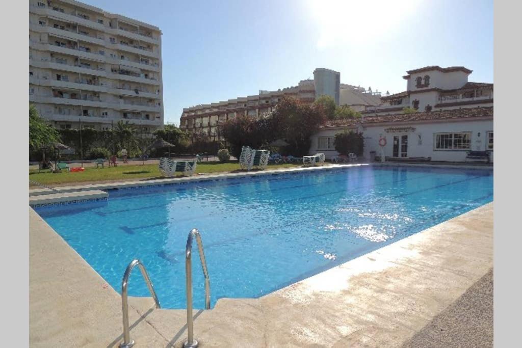 Carihuela Palace Studio 419 Beach - Playa Apartment Torremolinos Luaran gambar